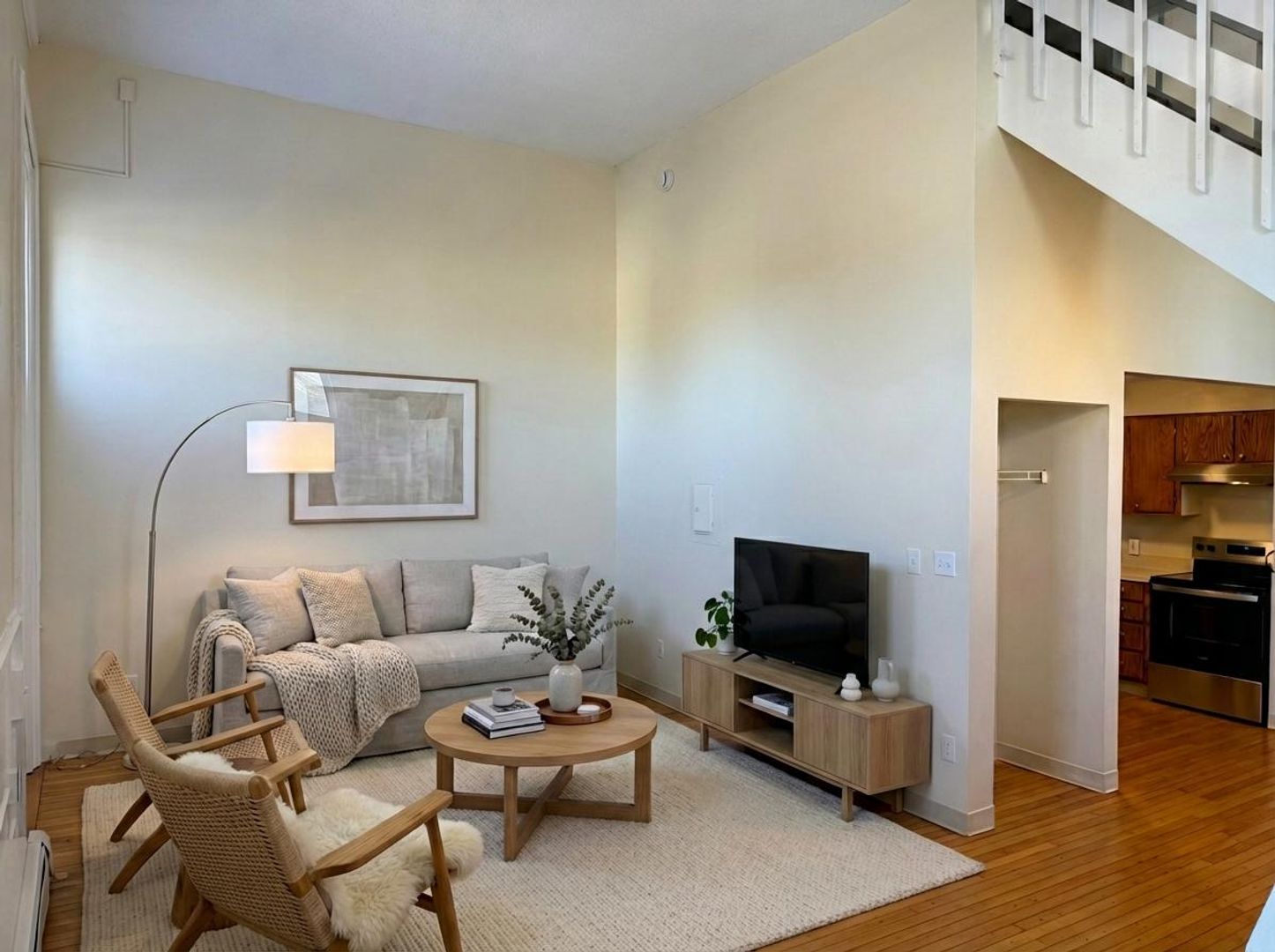Saco Apartment: 34 Spring St
