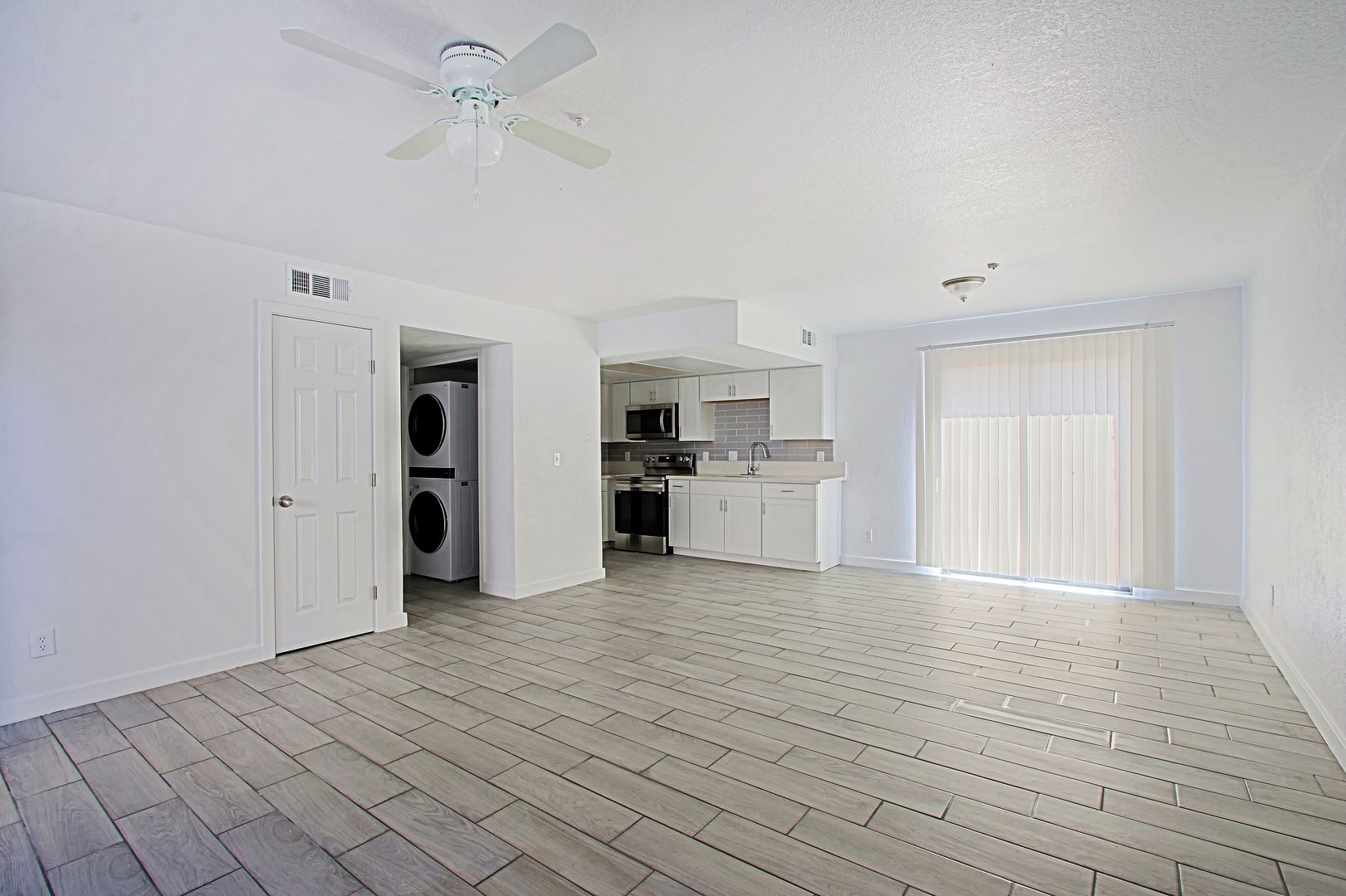 Phoenix Apartment: 13211 N. 21st Place