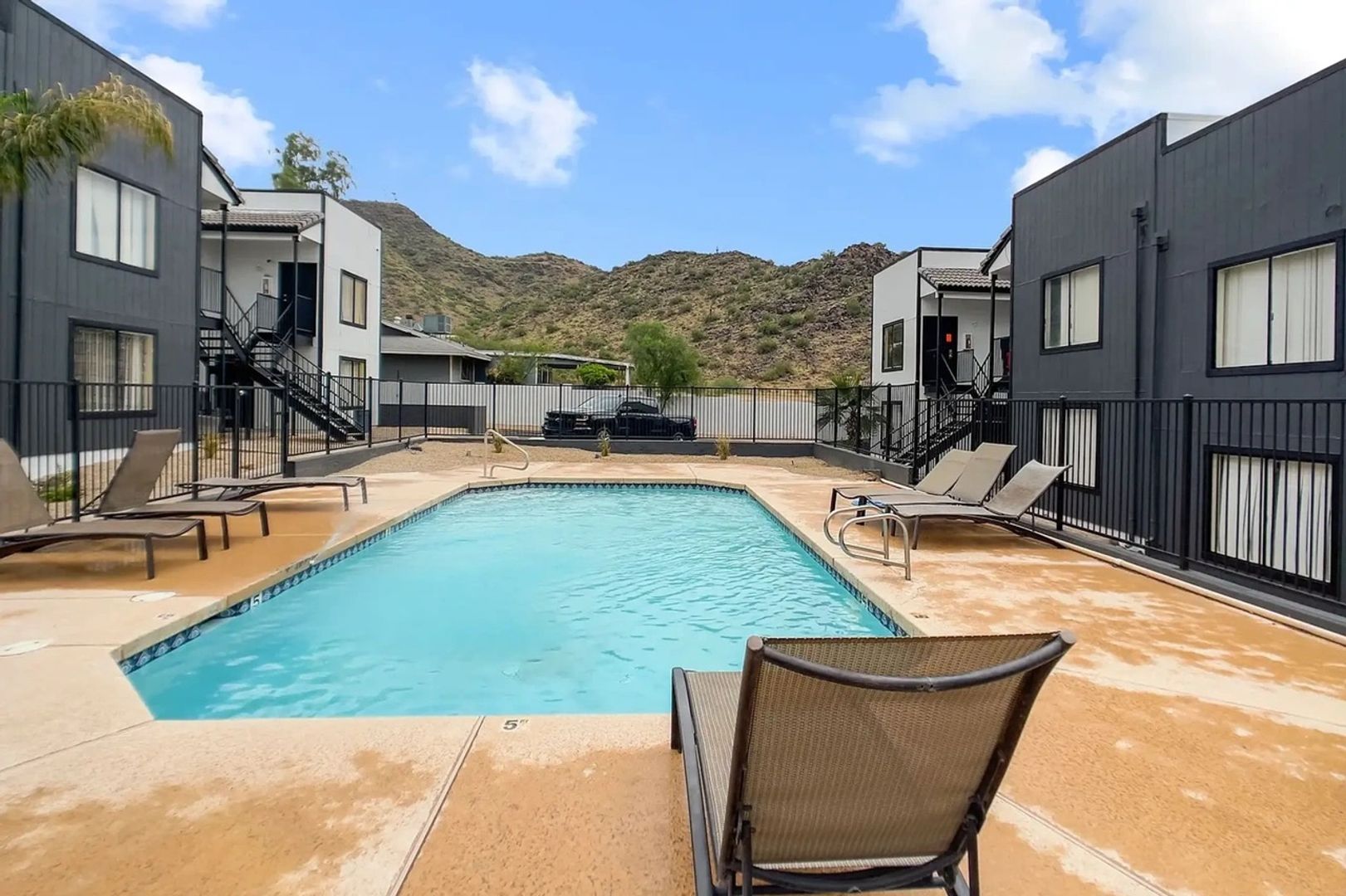 Phoenix Apartment: 1735 W Cortez Street