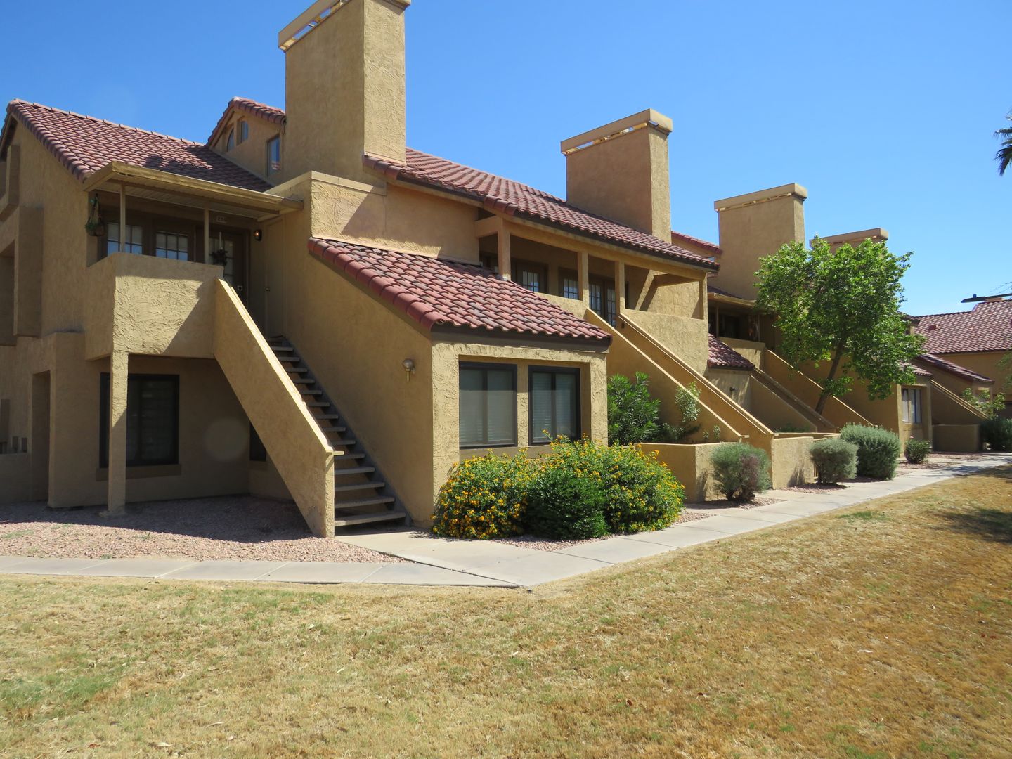 Tempe Townhome: 4901 S. Calle Los Cerros Dr. Unit 279