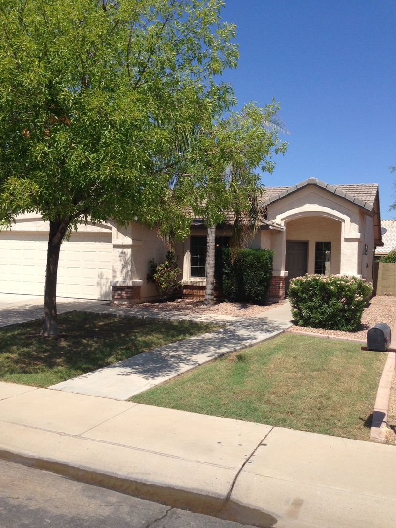 Gilbert House: 2316 E Stottler Dr
