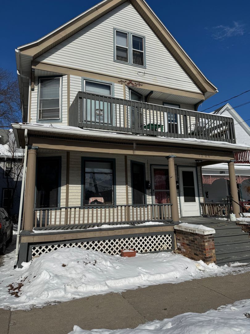 Madison Apartment: 1206 Jenifer Street