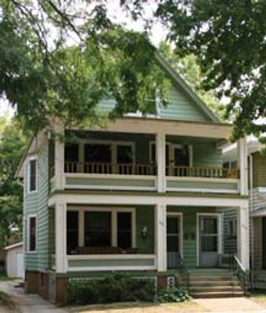 Madison Apartment: 819-821 E. Gorham Street