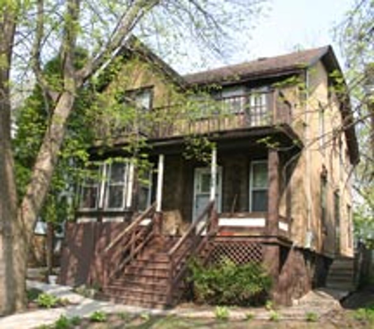 Madison Apartment: 736 E. Johnson Street