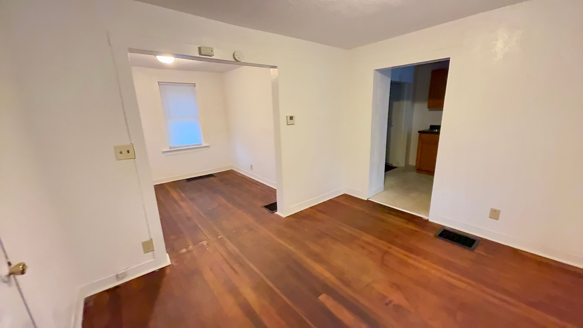 Town of Beloit Apartment: 826-850 Sharpes