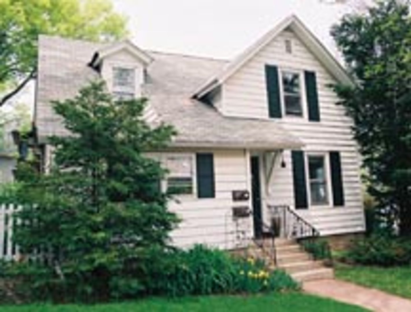 Madison Apartment: 152 E. Gorham Street