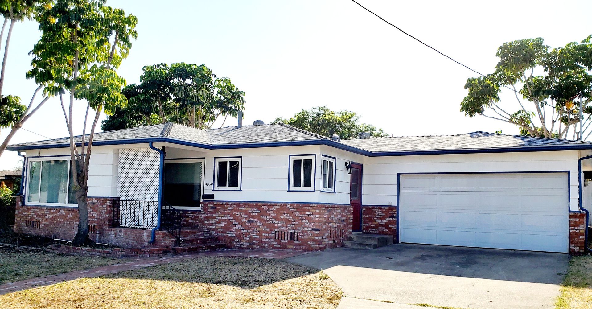 La Mesa House: 4830 Harbinson Ave