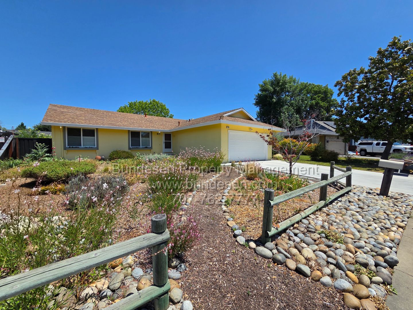 Rohnert Park House: 5266 Evonne Avenue