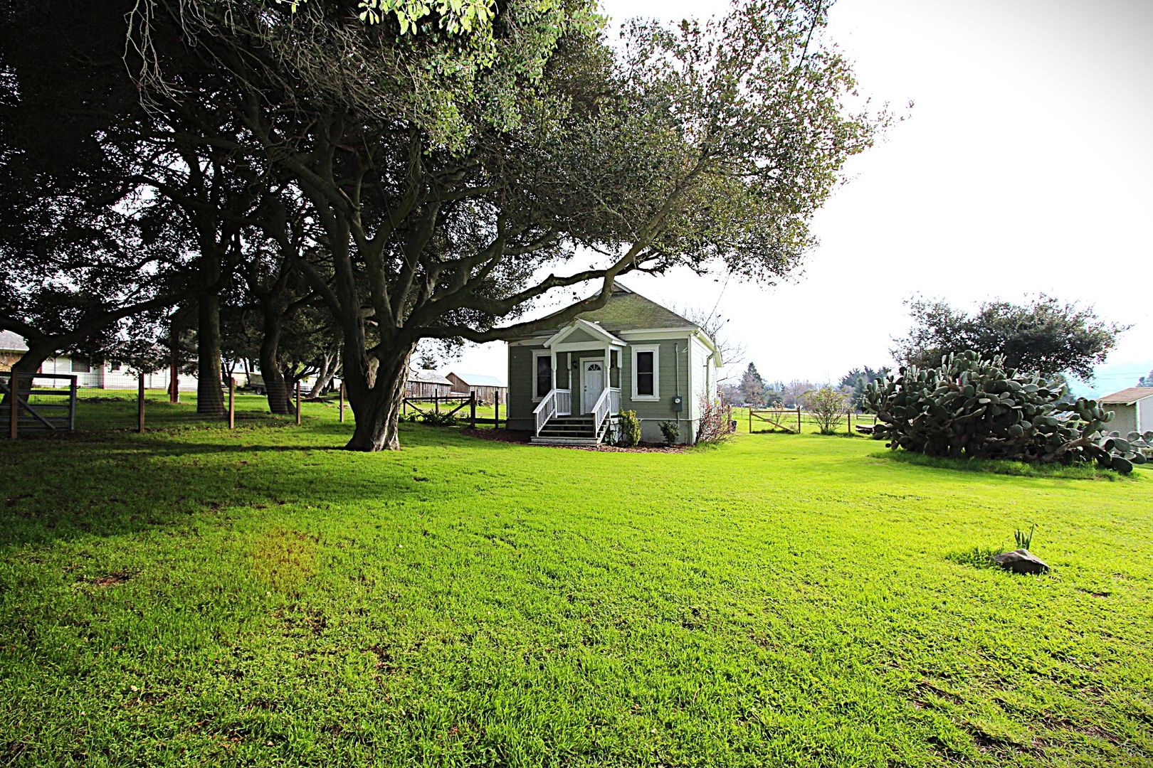 Petaluma House: 121 McBrown Road