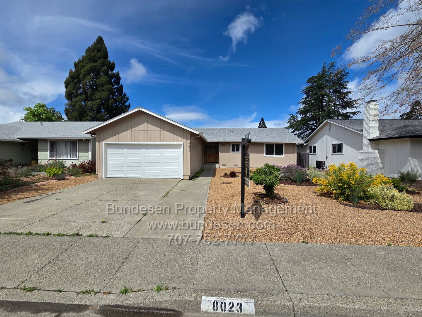 Sebastopol House: 8023 Washington Avenue