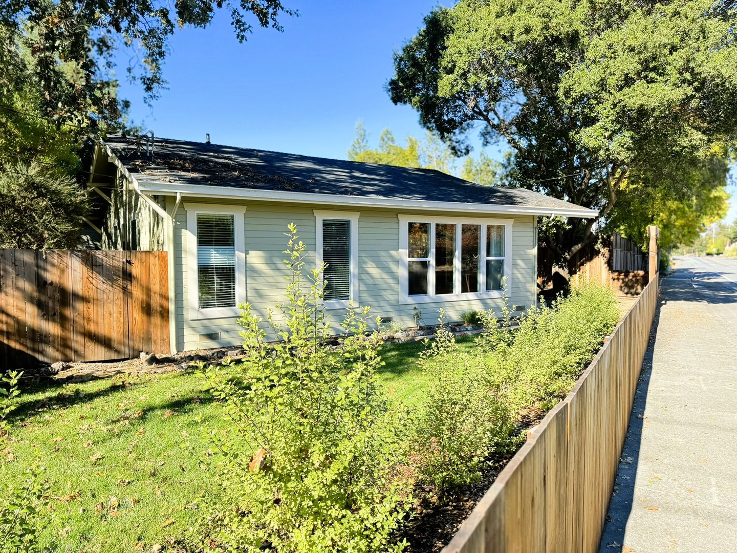 Petaluma House: 2386 I Street Ext.