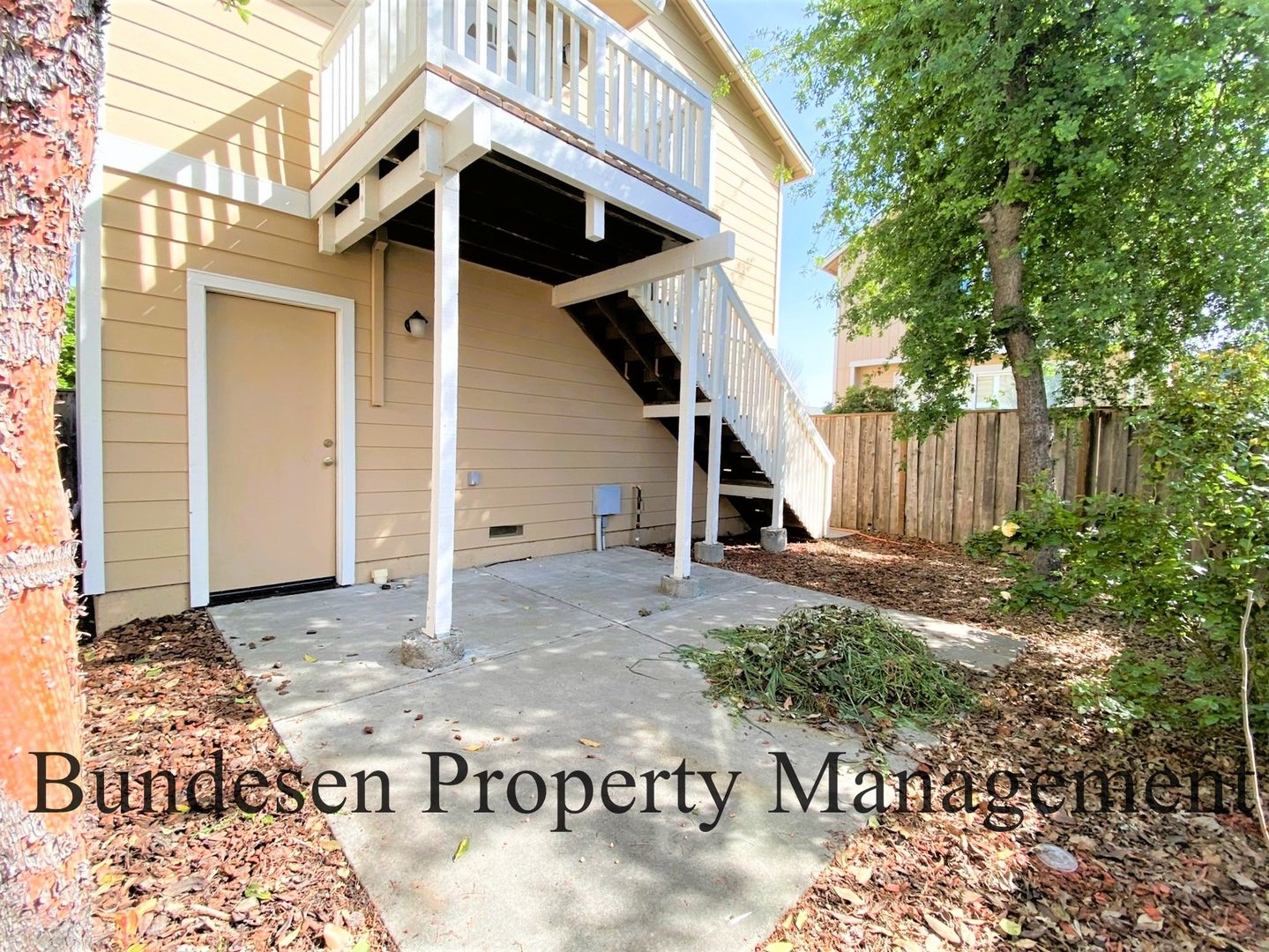 Santa Rosa House: 747 Fresno Avenue