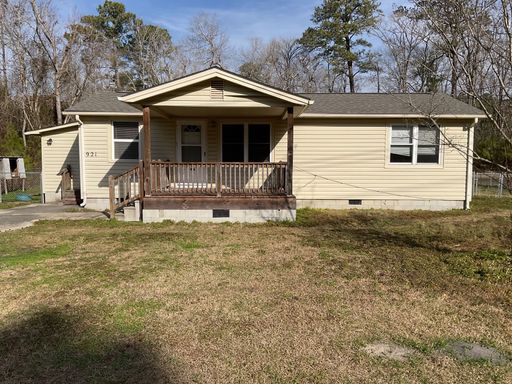 2 Bedroom 1 Bath Located of Fire Tower Road – photo 1