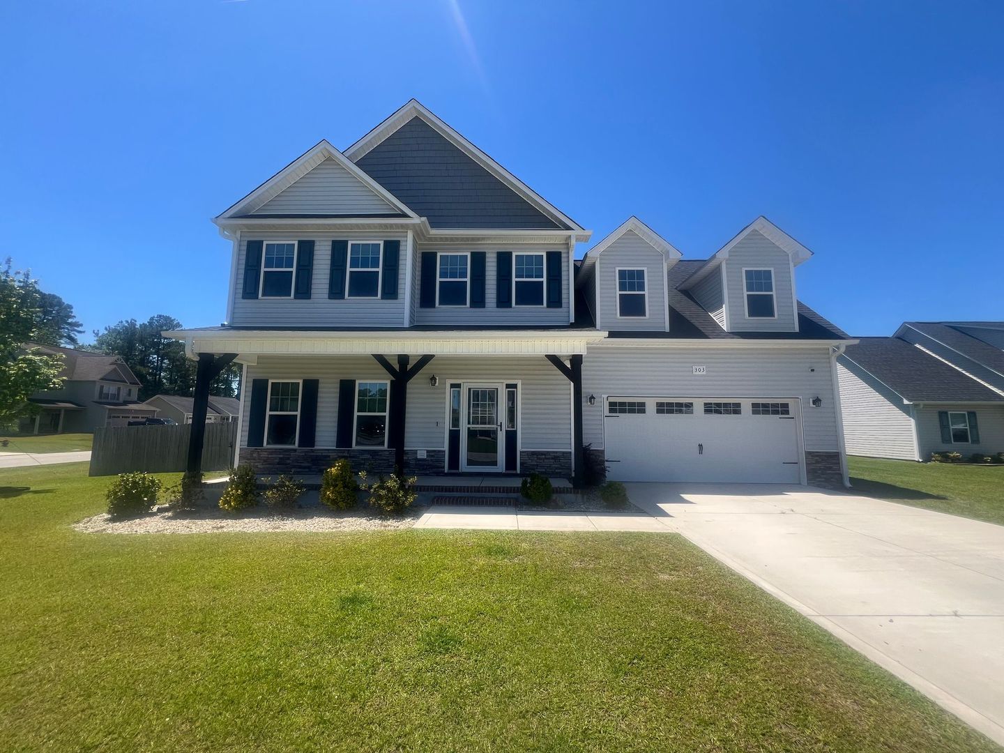 Sneads Ferry House: 303 Breezeway Drive