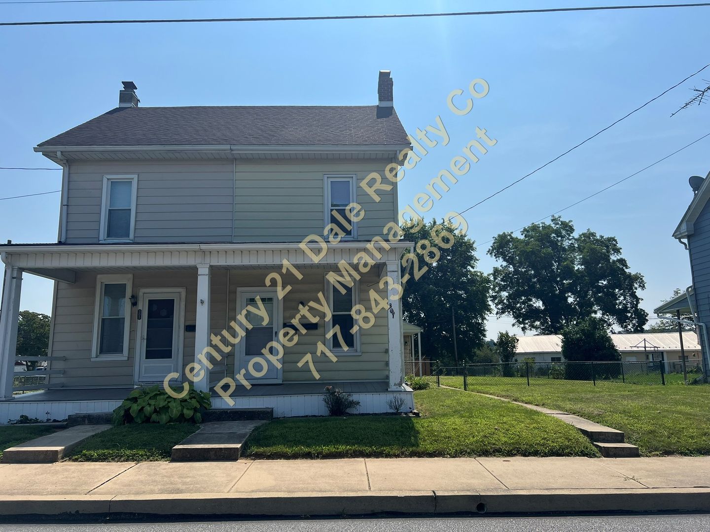 Dallastown Apartment: 307 S Pleasant Ave - A