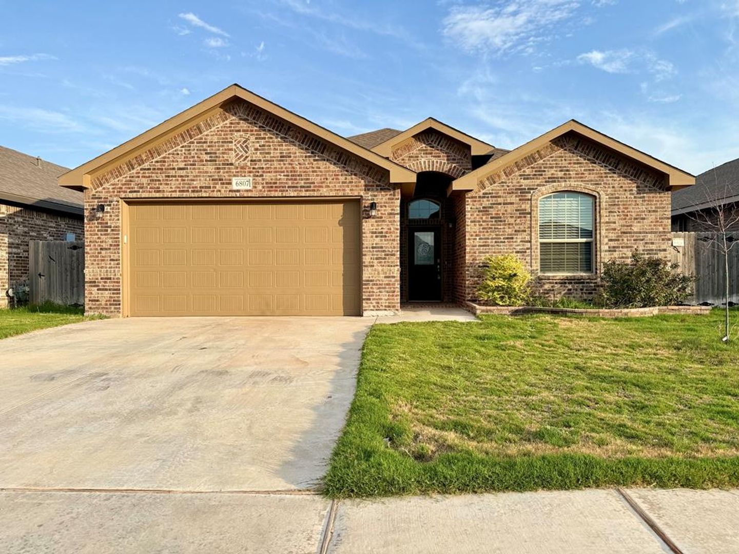 Midland House: 6807 JAMESTOWN ST