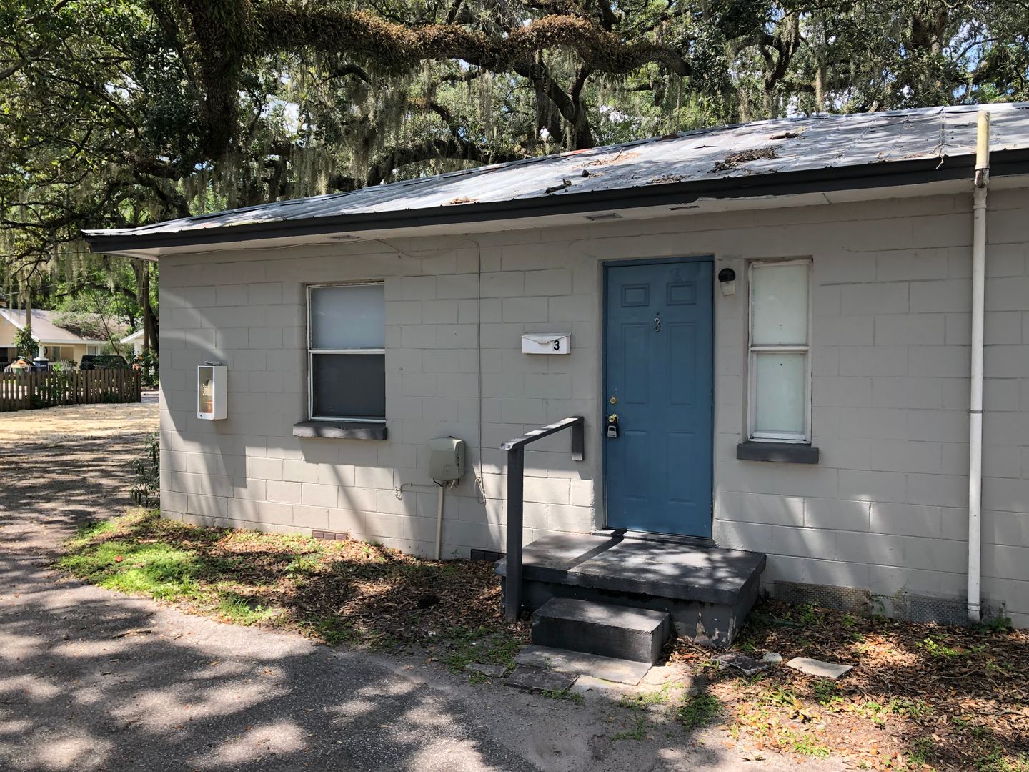 Tampa Apartment: 7208 N Nebraska Ave