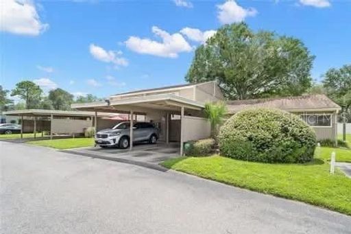 8608 LAKE ISLE DR, #169, TEMPLE TERRACE, FL 33637 – photo 1