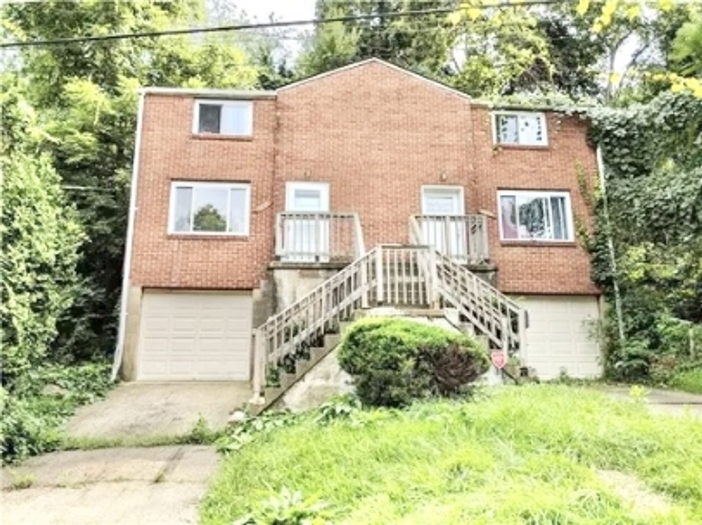 Pittsburgh Townhome: 2020 Lindsay Road