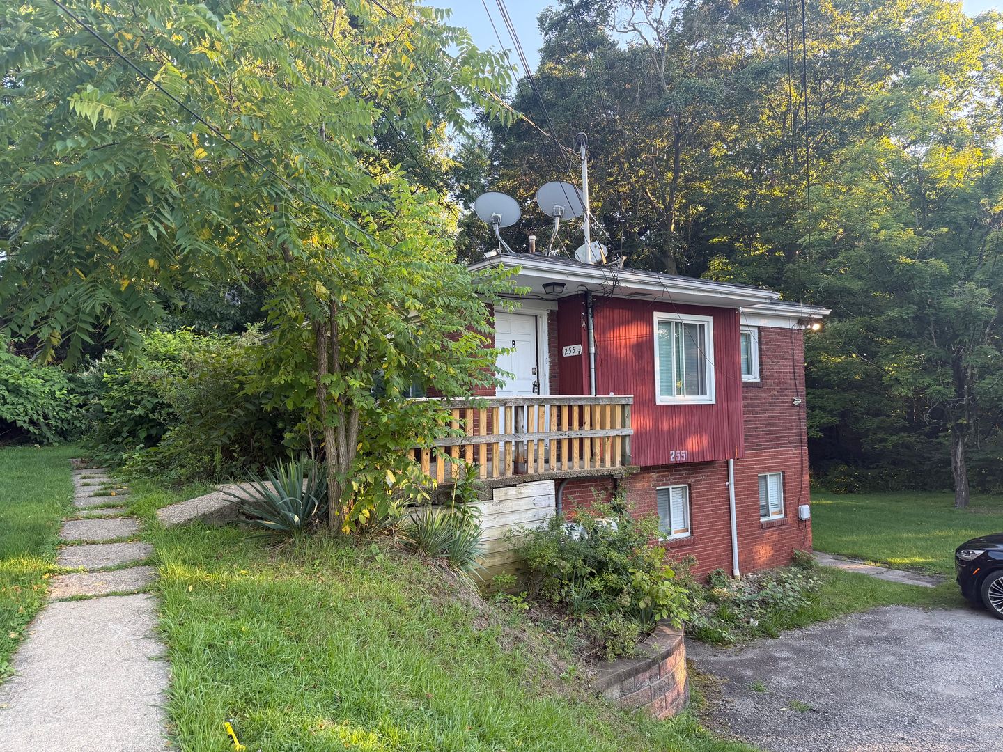Monroeville Apartment: 2551 Tilbrook Rd