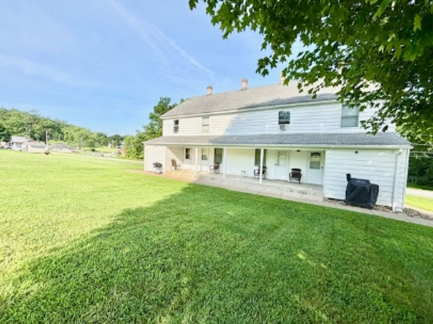 Yukon Apartment: 112 April Street