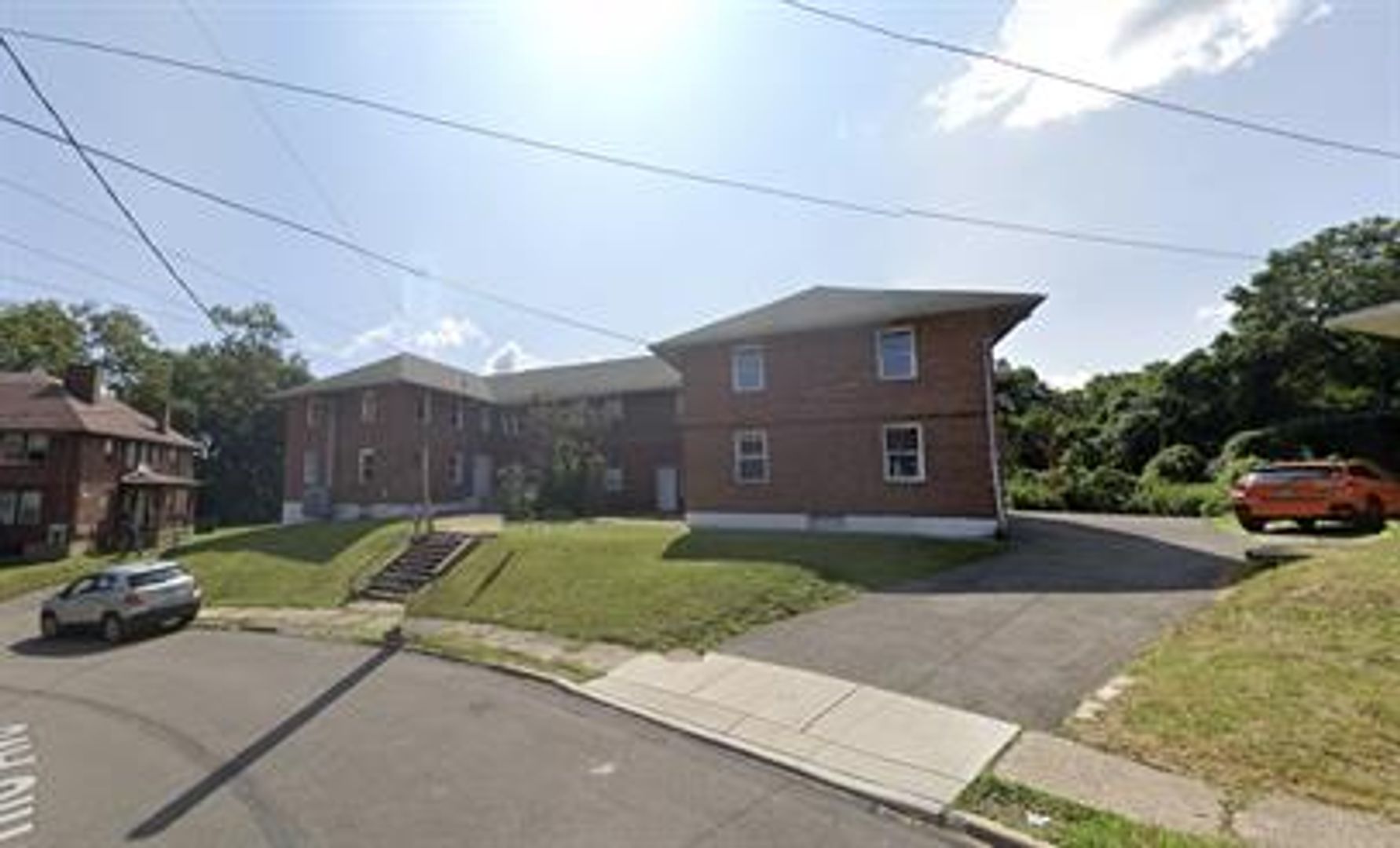 Clairton Apartment: 421 Ohio Ave
