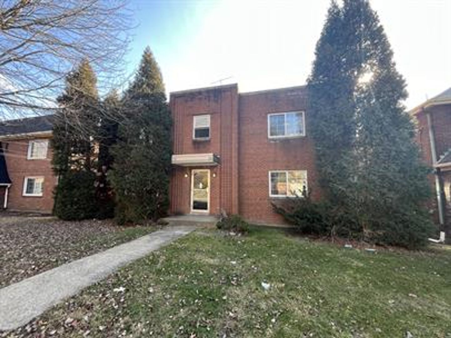 Pittsburgh Apartment: Lenox Ave
