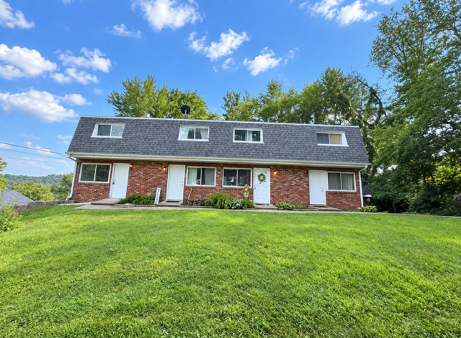 Jeannette Apartment: Kifer Road
