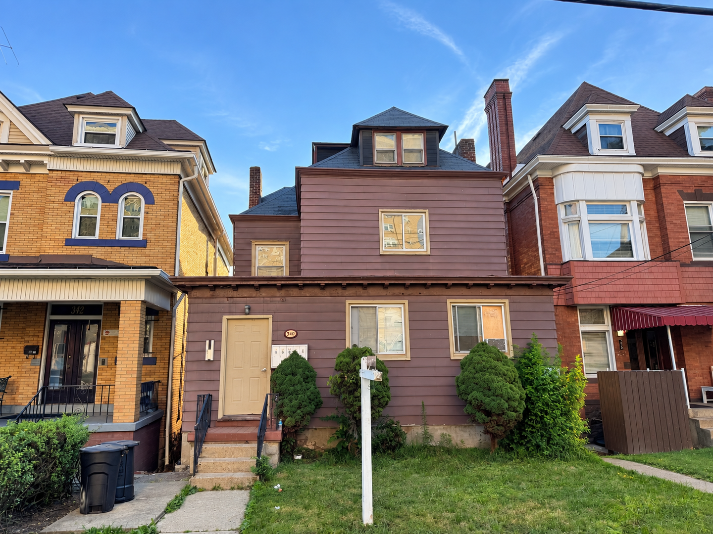 Pittsburgh Apartment: 340 North Craig Street