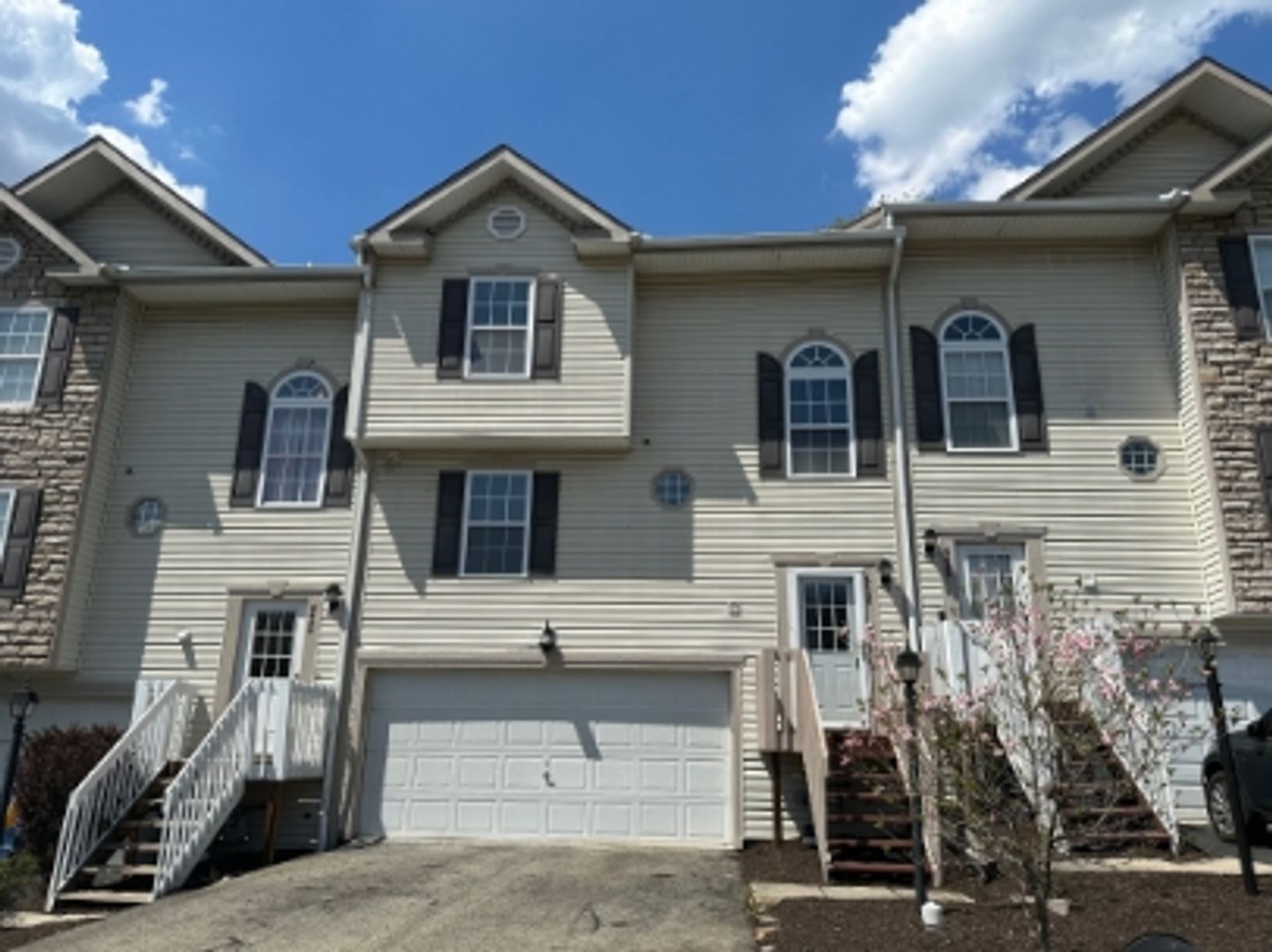 Export Townhome: 6438 Lindsey Lane - 1