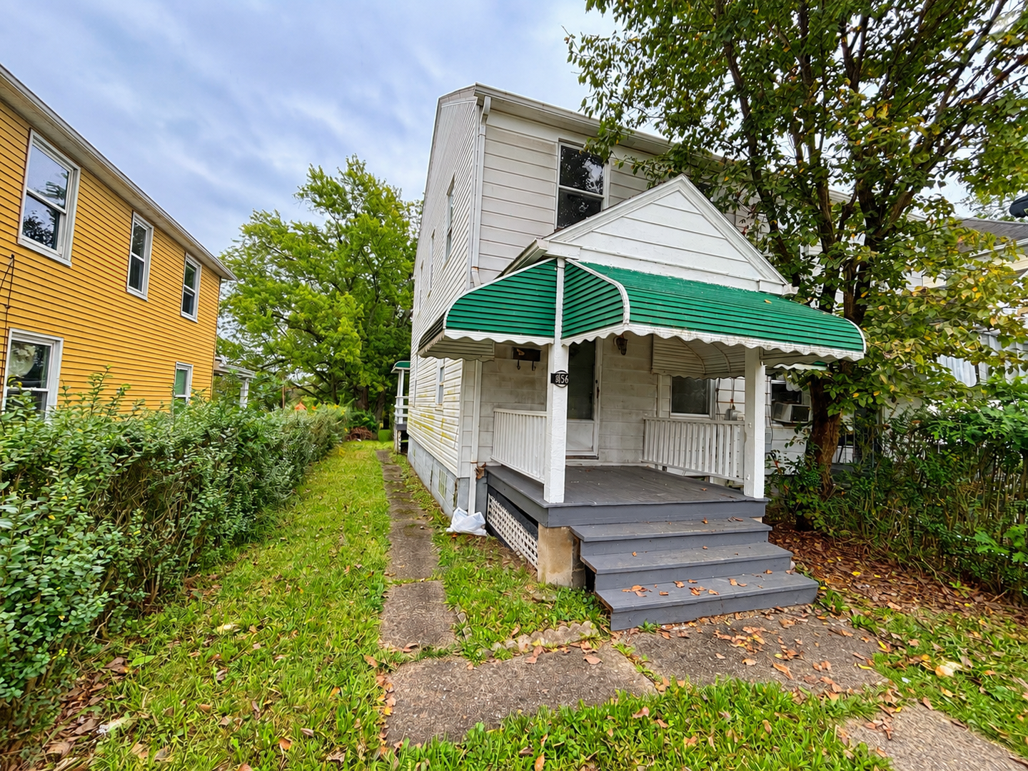 Clairton House: 856 Craig St.