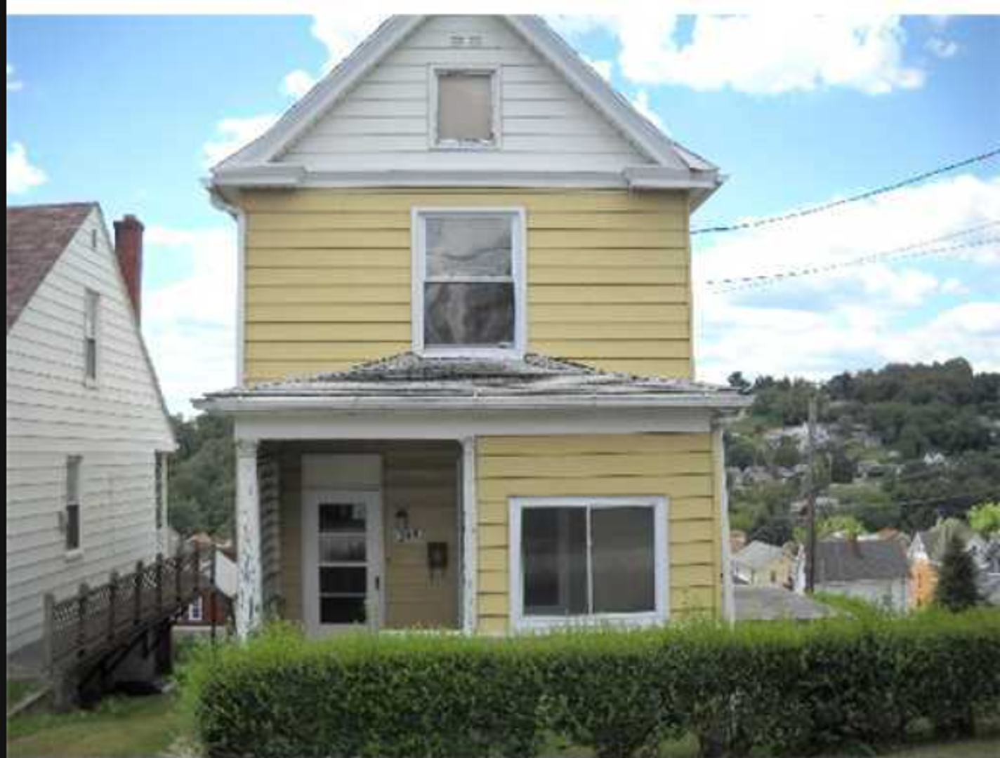 Clairton House: 744 Large Ave.