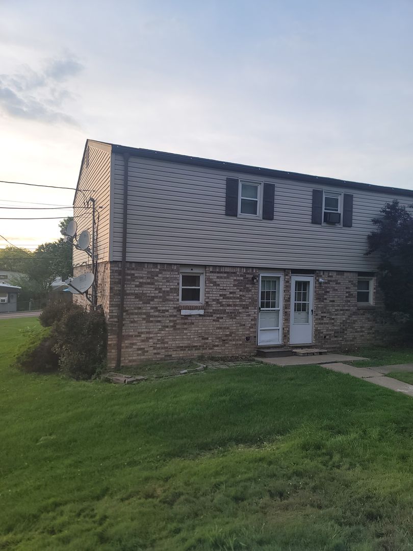 Derry Apartment: West 4th Avenue