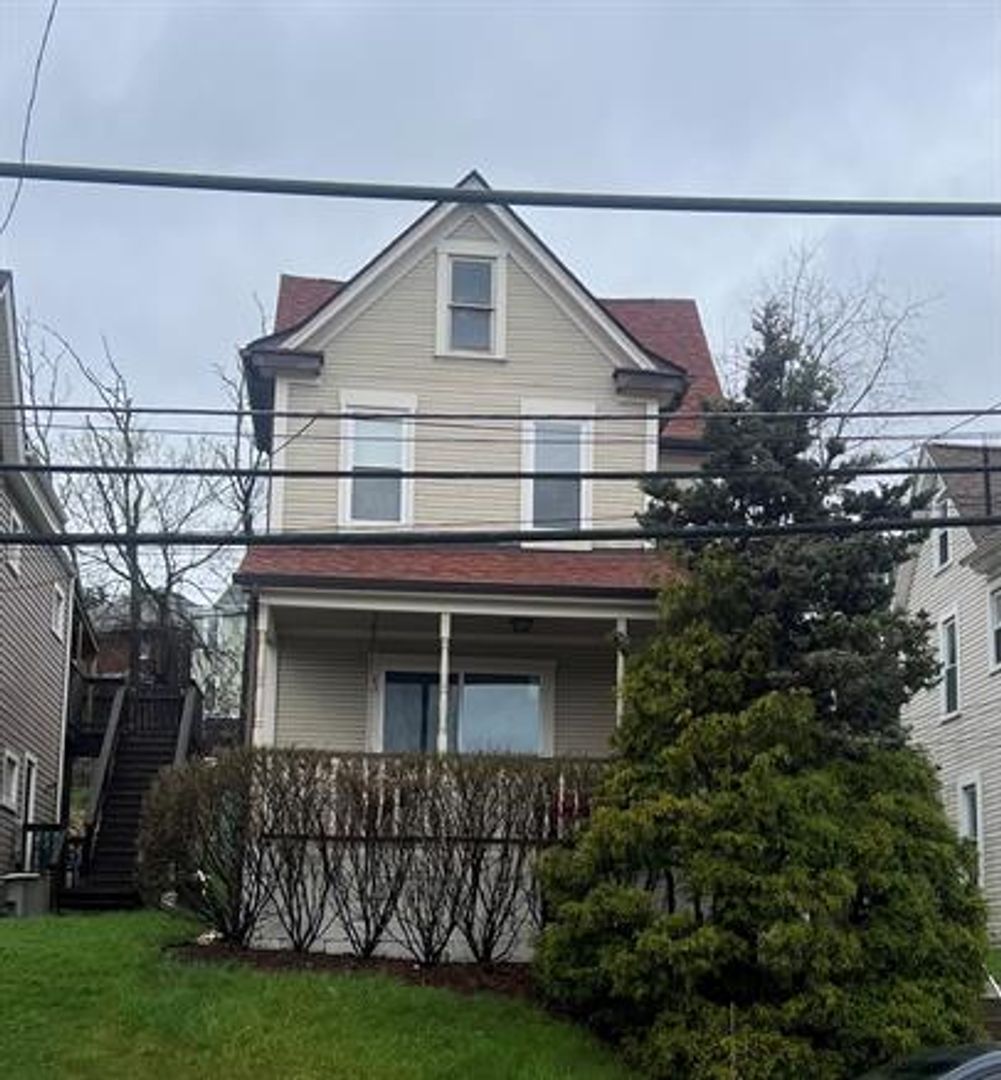 East McKeesport Apartment: 1222 Broadway Avenue
