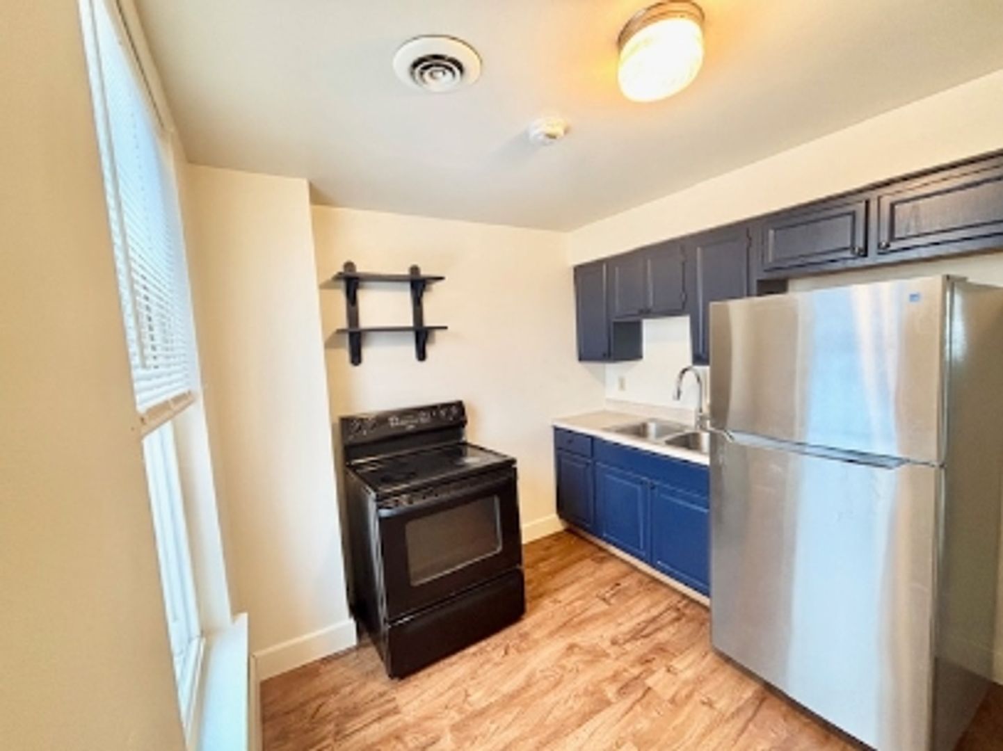 Pittsburgh Apartment: 703 Brookline Boulevard