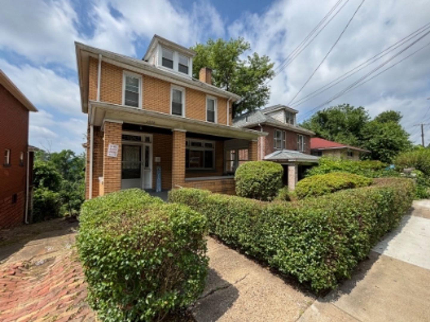 Pittsburgh House: 2728 Woodstock Avenue