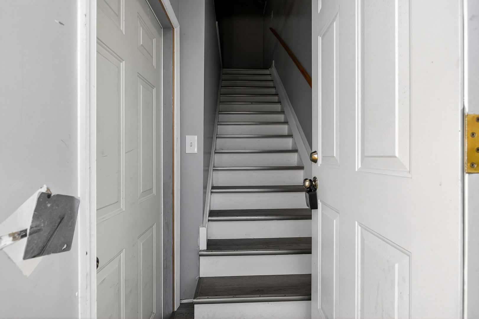 Newark House: 177 Melodic Drive