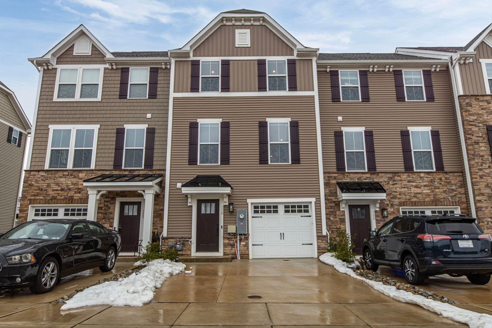 Middletown House: 150 Fletcher Circle