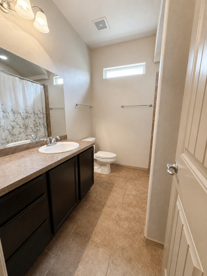Las Cruces House: 5856 Organ Peak Drive