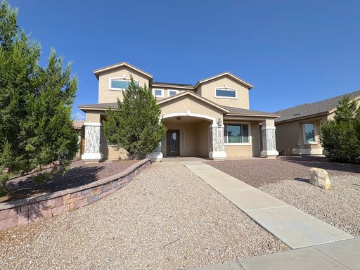 East El Paso 4bed/2.5bath Refrig A/C with Solar Panels! – photo 1