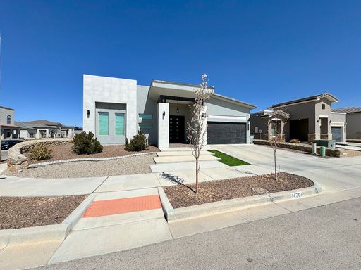 Immaculate East El Paso 4 bed Refrig A/C! – photo 1