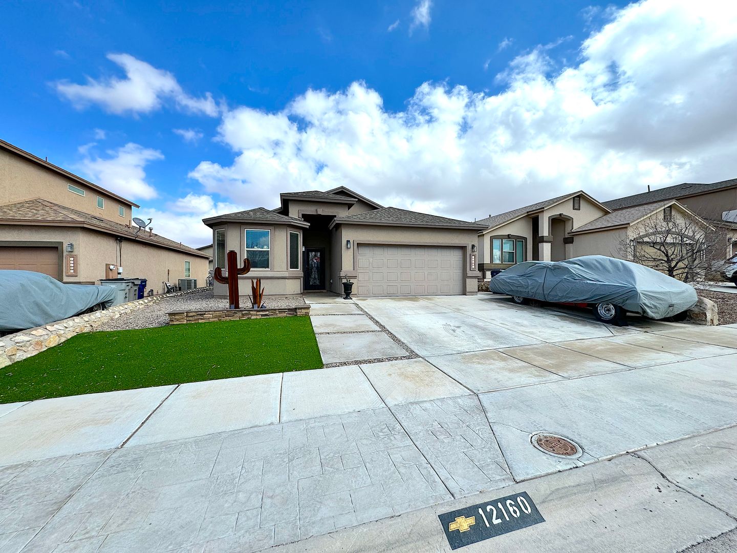 El Paso House: 12160 Cherry Wood