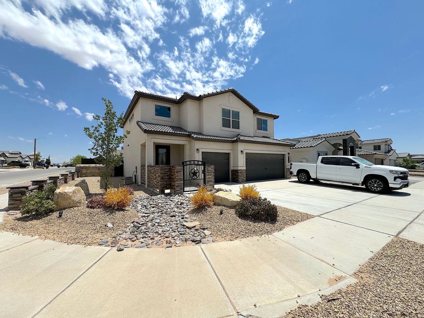 El Paso House: 916 Watercrest