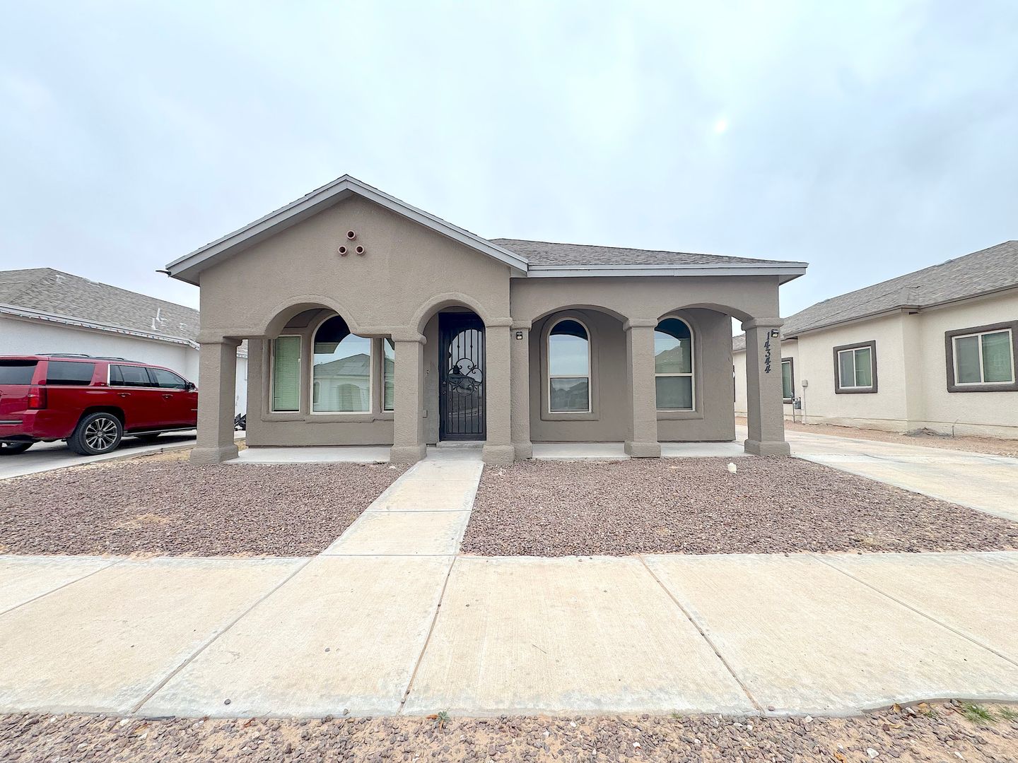 Horizon City House: 14344 Chris Zingo