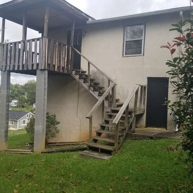 123 Lilly St. #1/2, Bristol TN 37620
