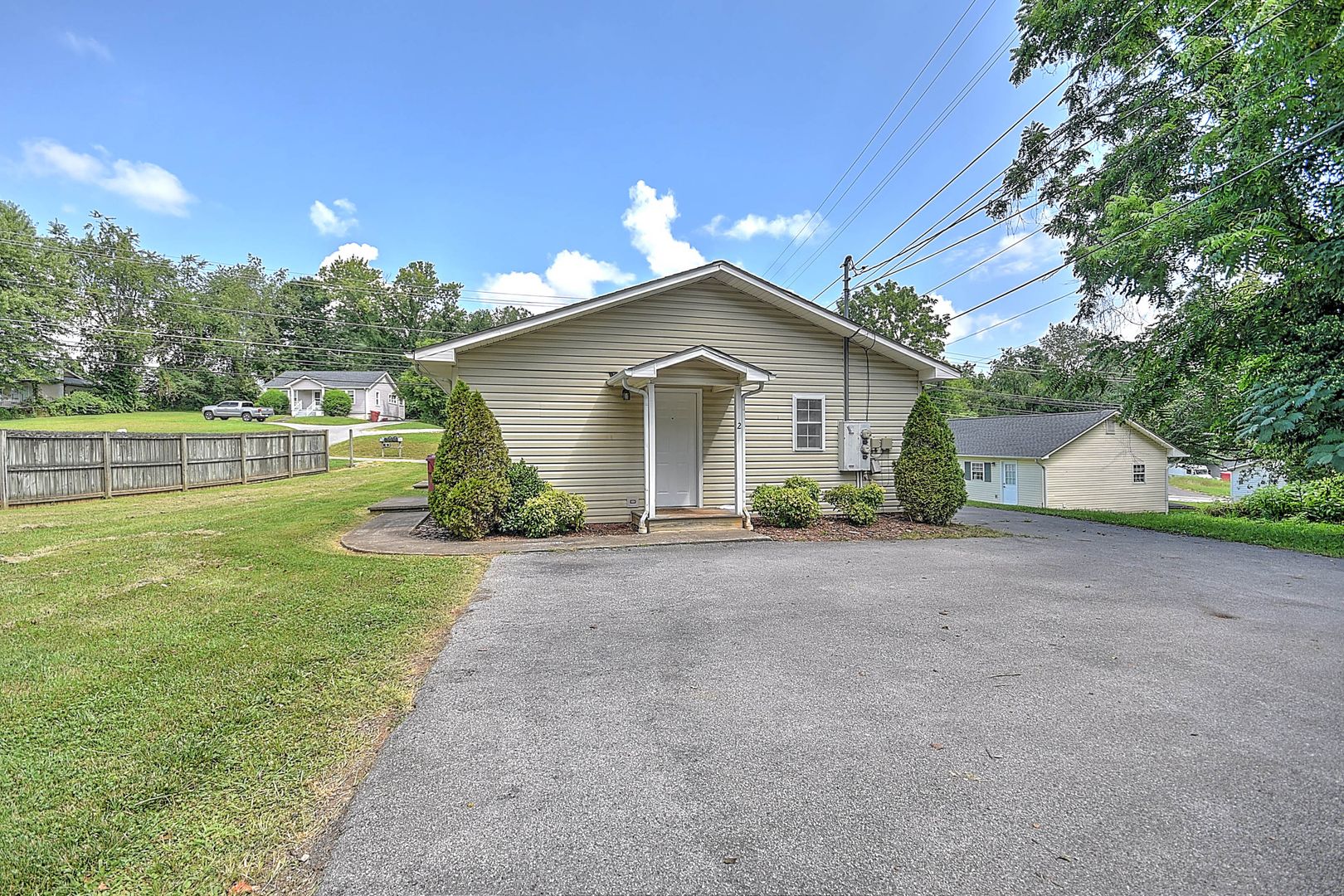 Johnson City Apartment: 1801 Indian Ridge Rd