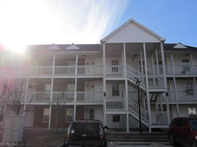 Norfolk House: 1232 Norview Avenue, #A-204