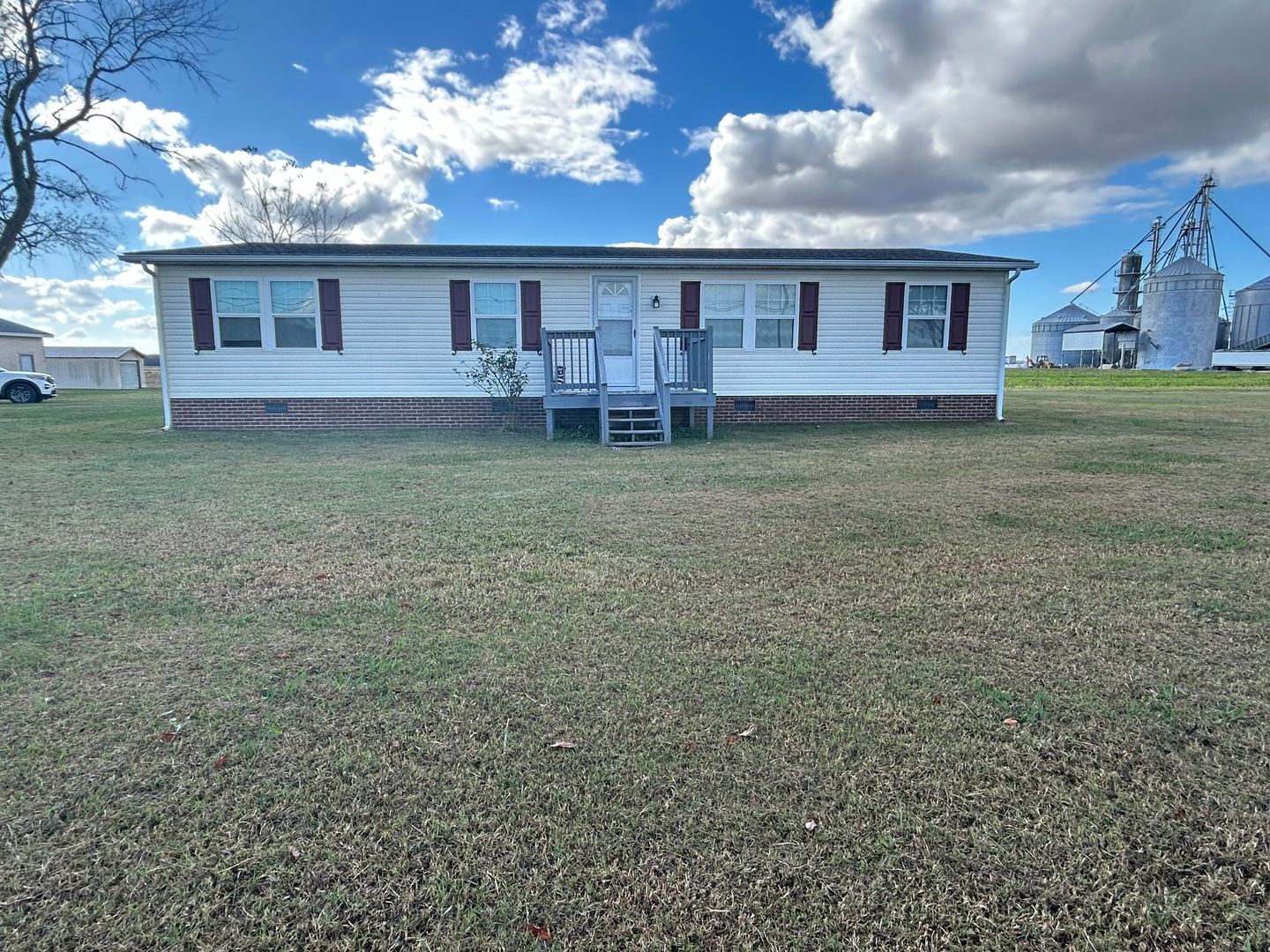 Shawboro House: 270 N. Indiantown Road