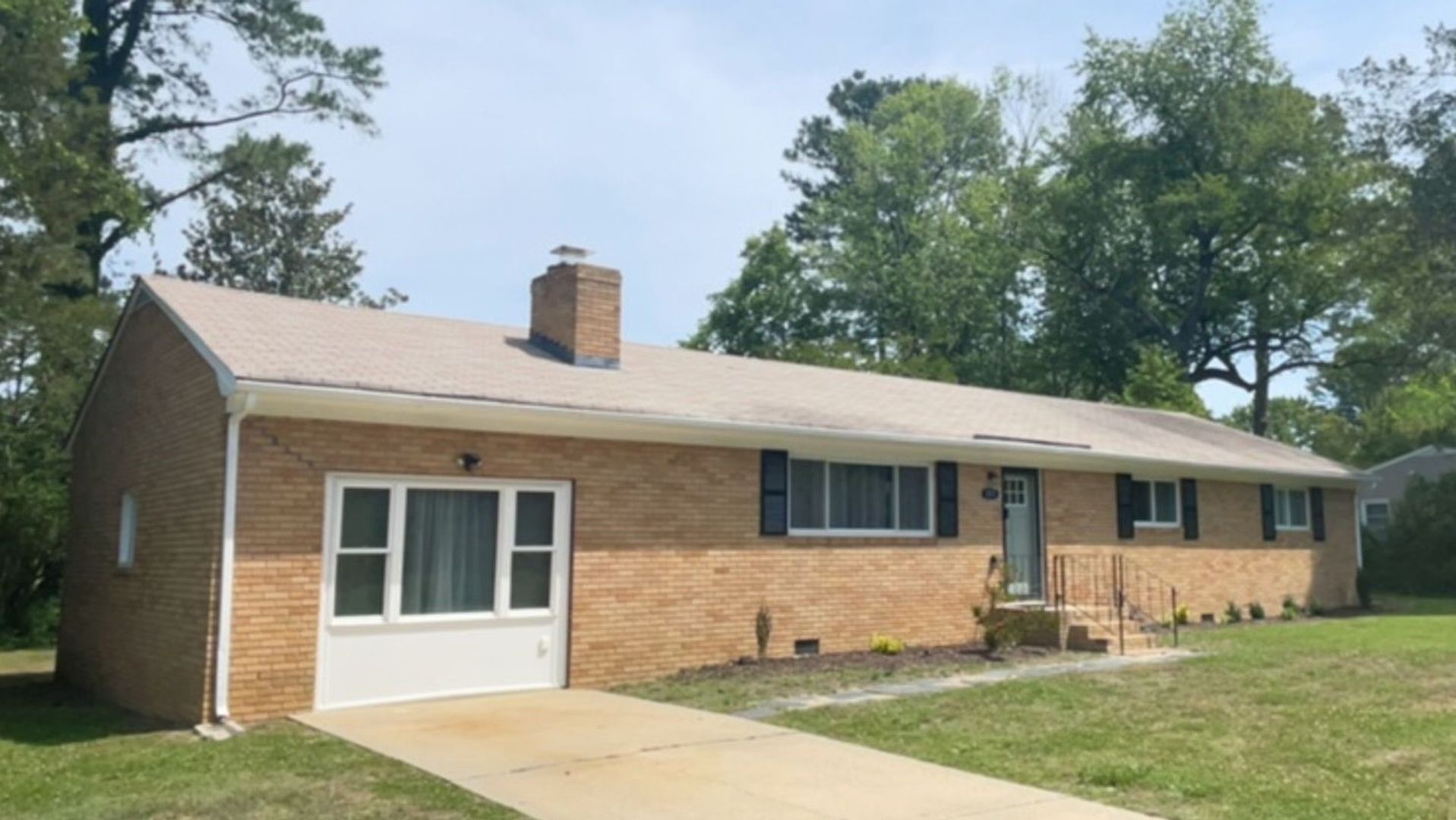 Williamsburg House: 107 Chestnut Drive