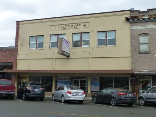 817 Metcalf St Suite 204